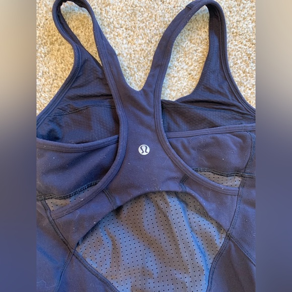 Lululemon navy blue workout top size 4 - Picture 4 of 4
